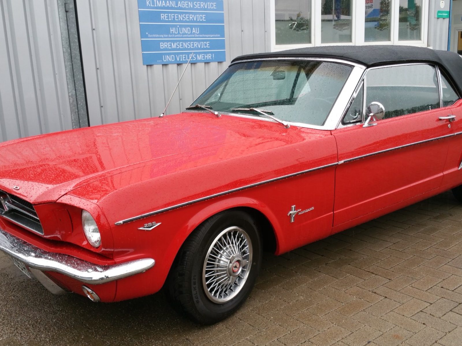 Ford-Mustang-Cabrio-lackiererei-noiosi-freiburg-24